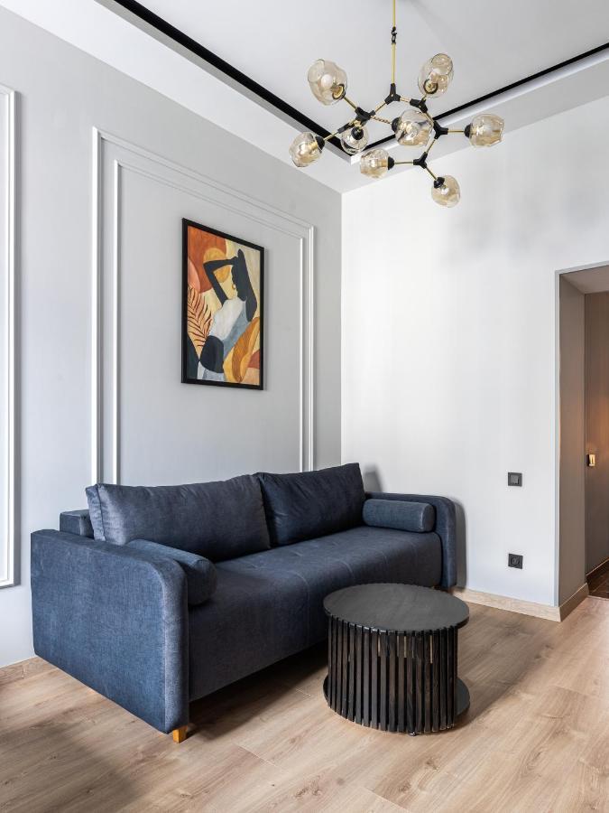 Modern Apartment Leopoli Esterno foto